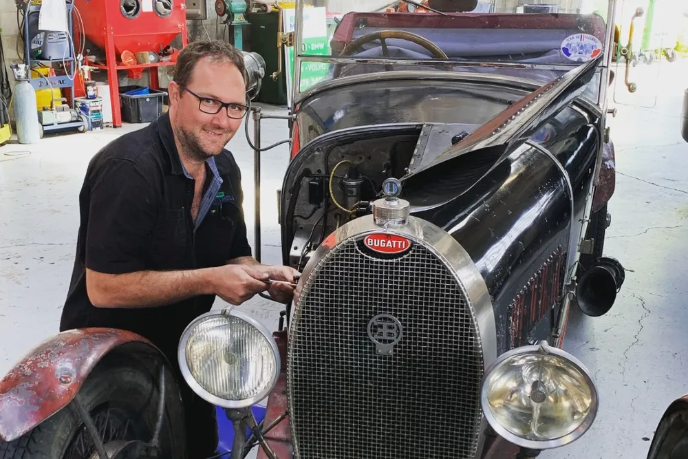 Vintage and Classic Automotive workshop